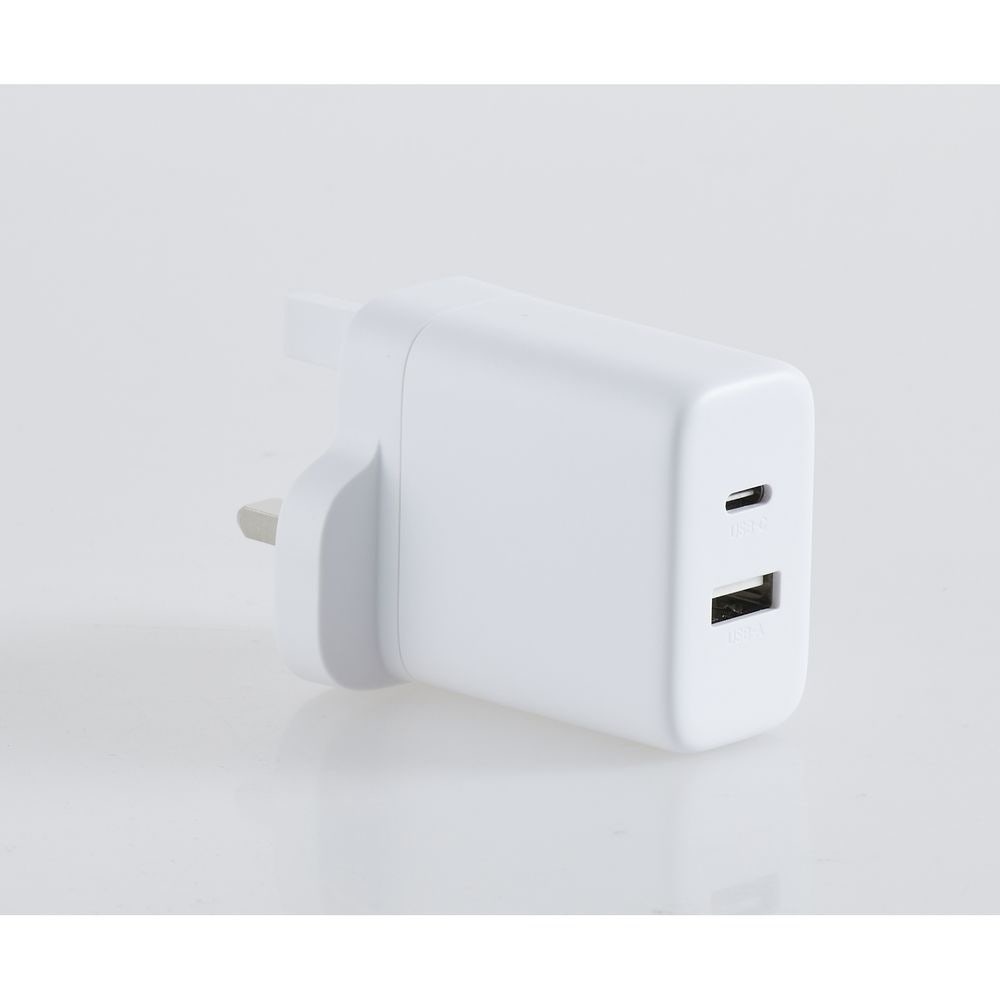 Ugreen 20W Dual Fast Charger USB-C 20W + USB-A 18W - White (X227-45315)